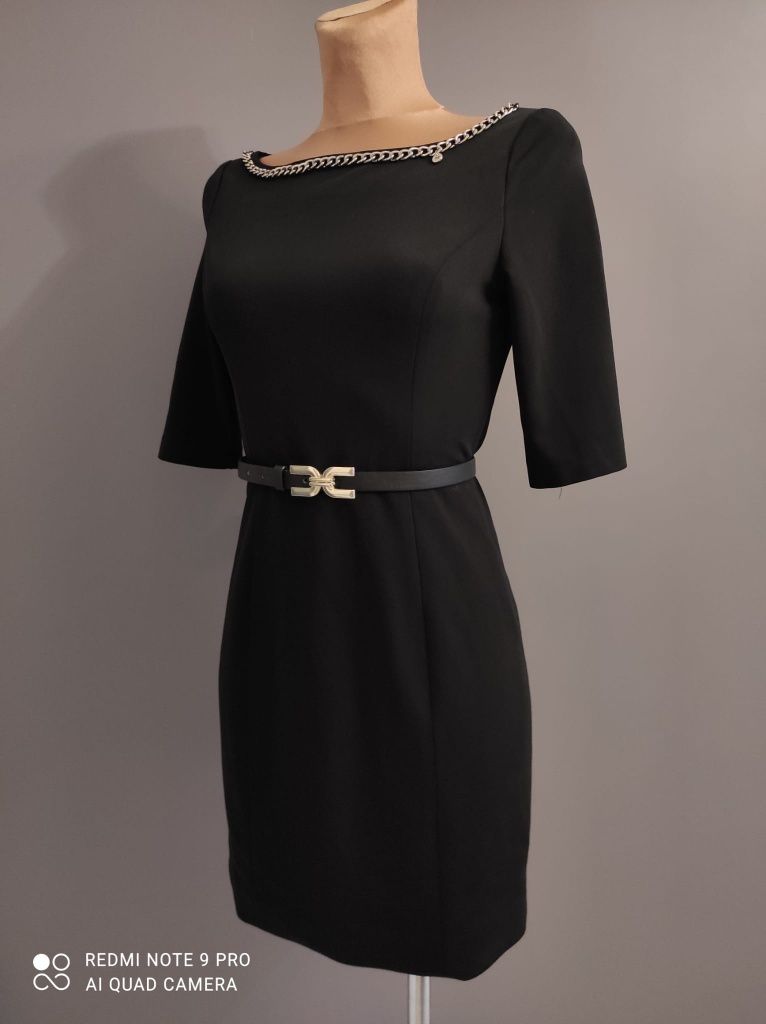 Czarna sukienka Elisabetta Franchi per Celyn-B, ozobony łańcuch, XS S