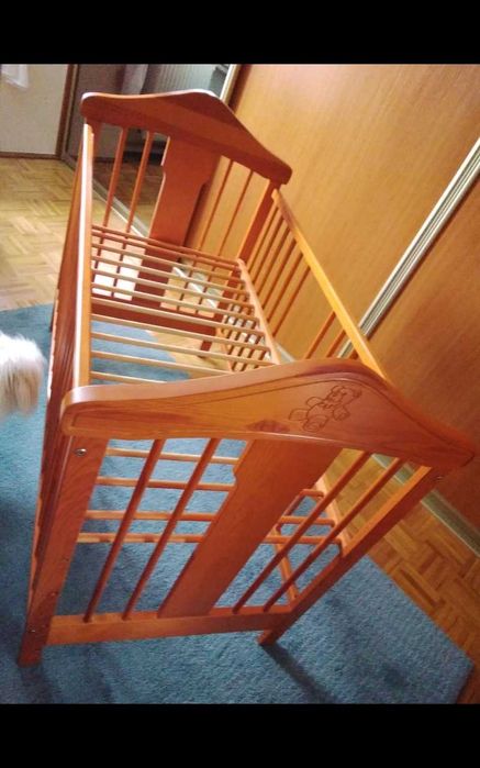 Sprzedam łóżeczko dzieciece