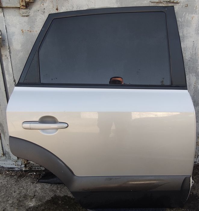 Hyundai Tucson, Хюндай Тюксон дверь задняя