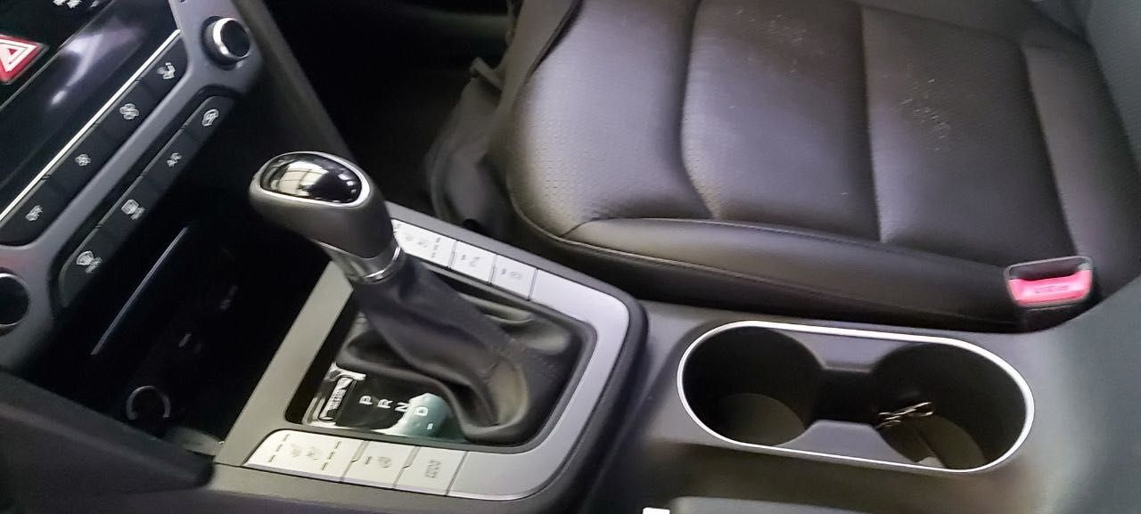 Автомобіль Hyundai Avante