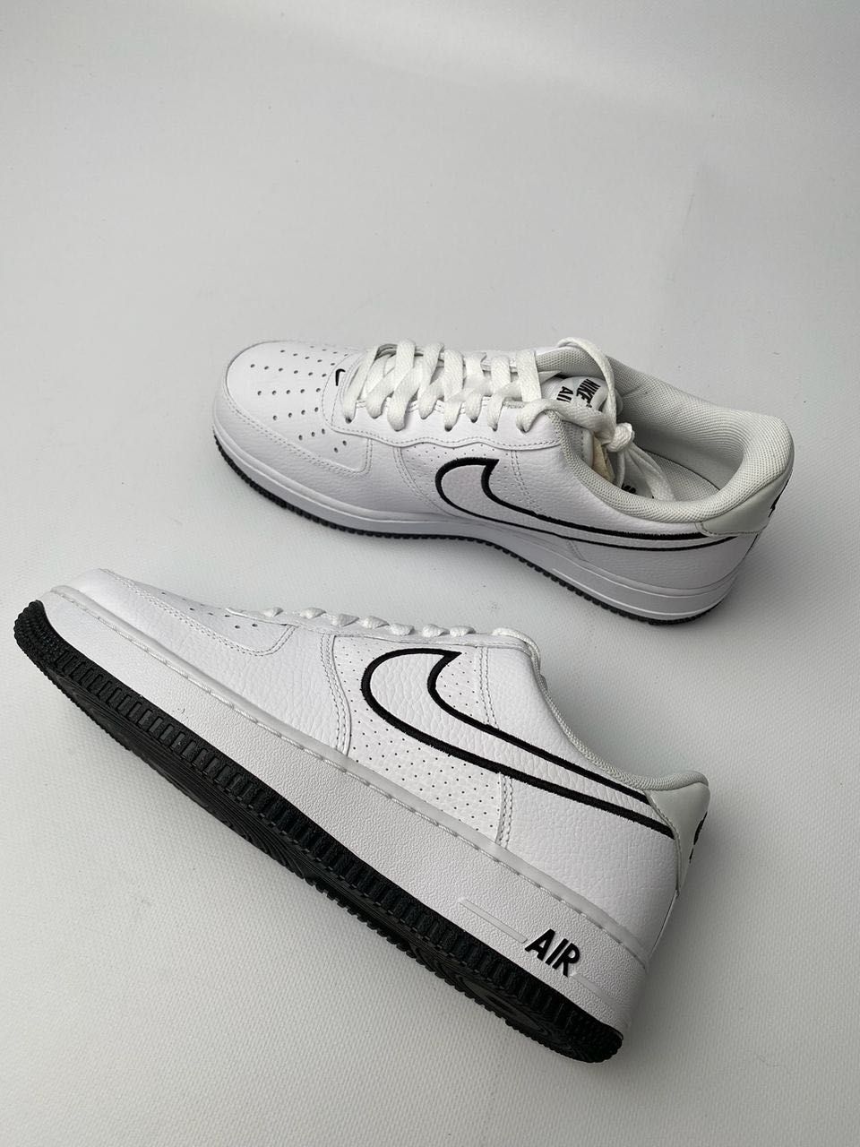 Кросівки чоловічі Nike Air Force 1 '07 Найкі