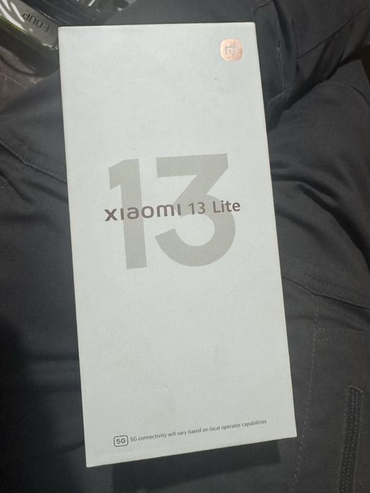 Продам XIAOMI 13 Lite