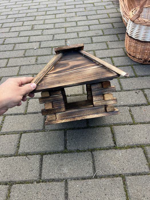 Karmnik dla ptakow