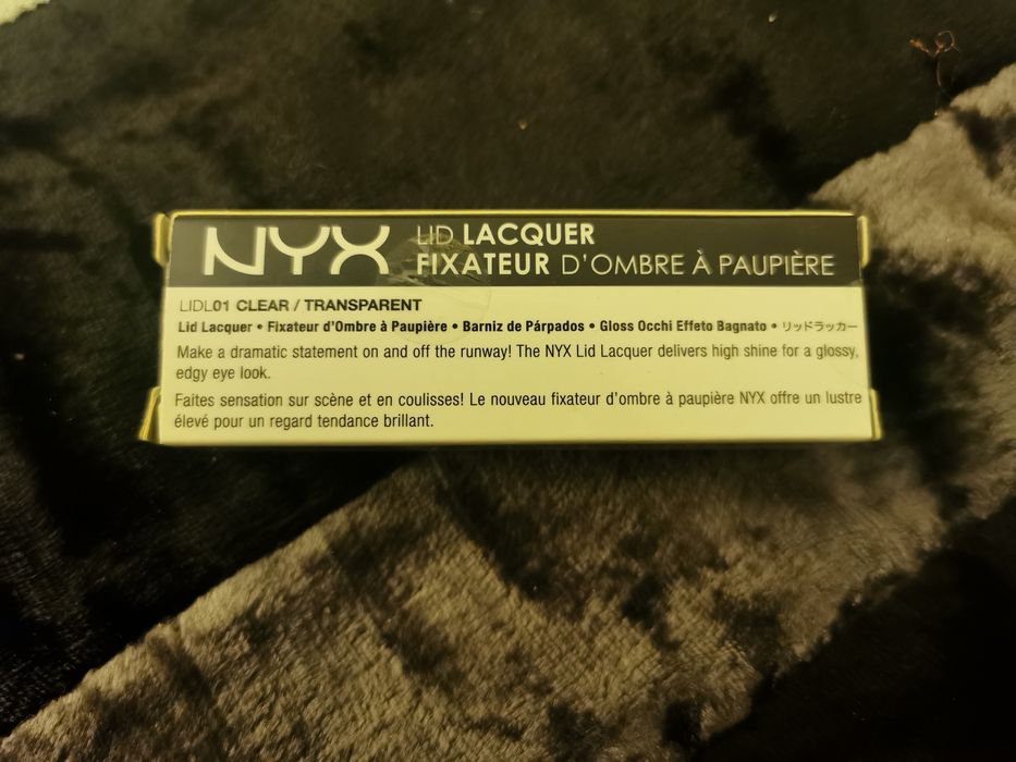 Vende-se da conceituada marca NYX Cosmetics, Fixador de sombras, novo