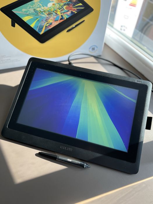 Монітор-планшет Wacom Cintiq 16 FHD