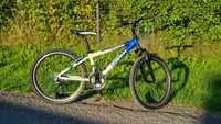 Trek 240 koła 24"