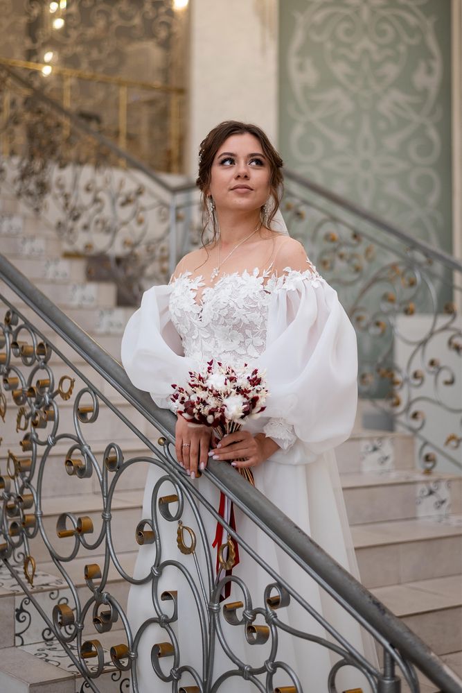 Весільна сукня