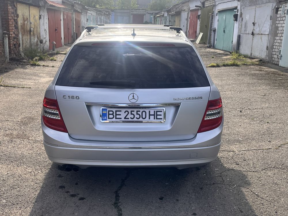 Продам мерс c 180