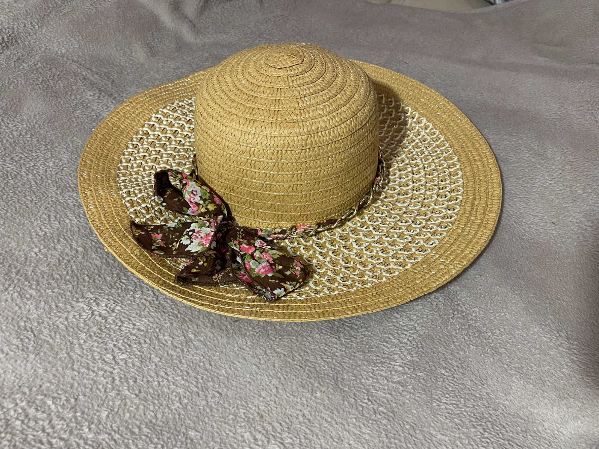 Шляпа женская с широкими полями солнцезащитная соломенная