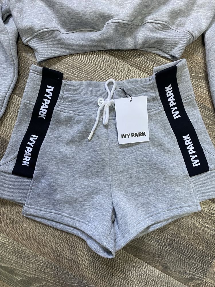 Komplet szorty bluza Ivy Park