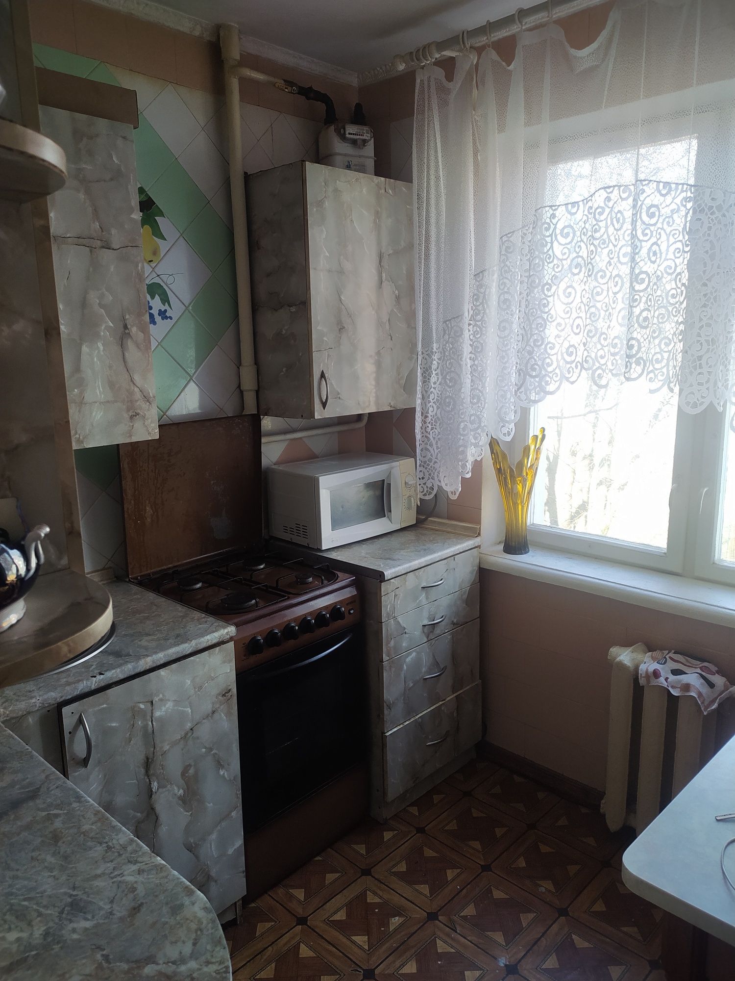 Київська 73,район "Глобал",2-х кімнатна,можна на 1 місяць.