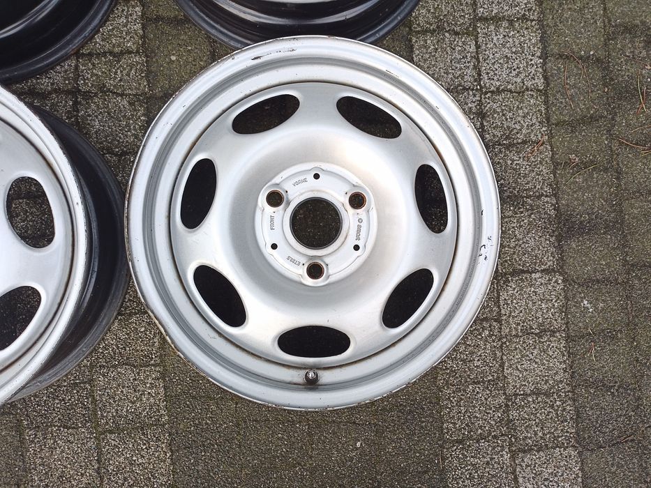SMART FORTWO Felgi stalowe 15" KOMPLET Przód+Tył 5,5 + 4,5 ET22 + 23,5