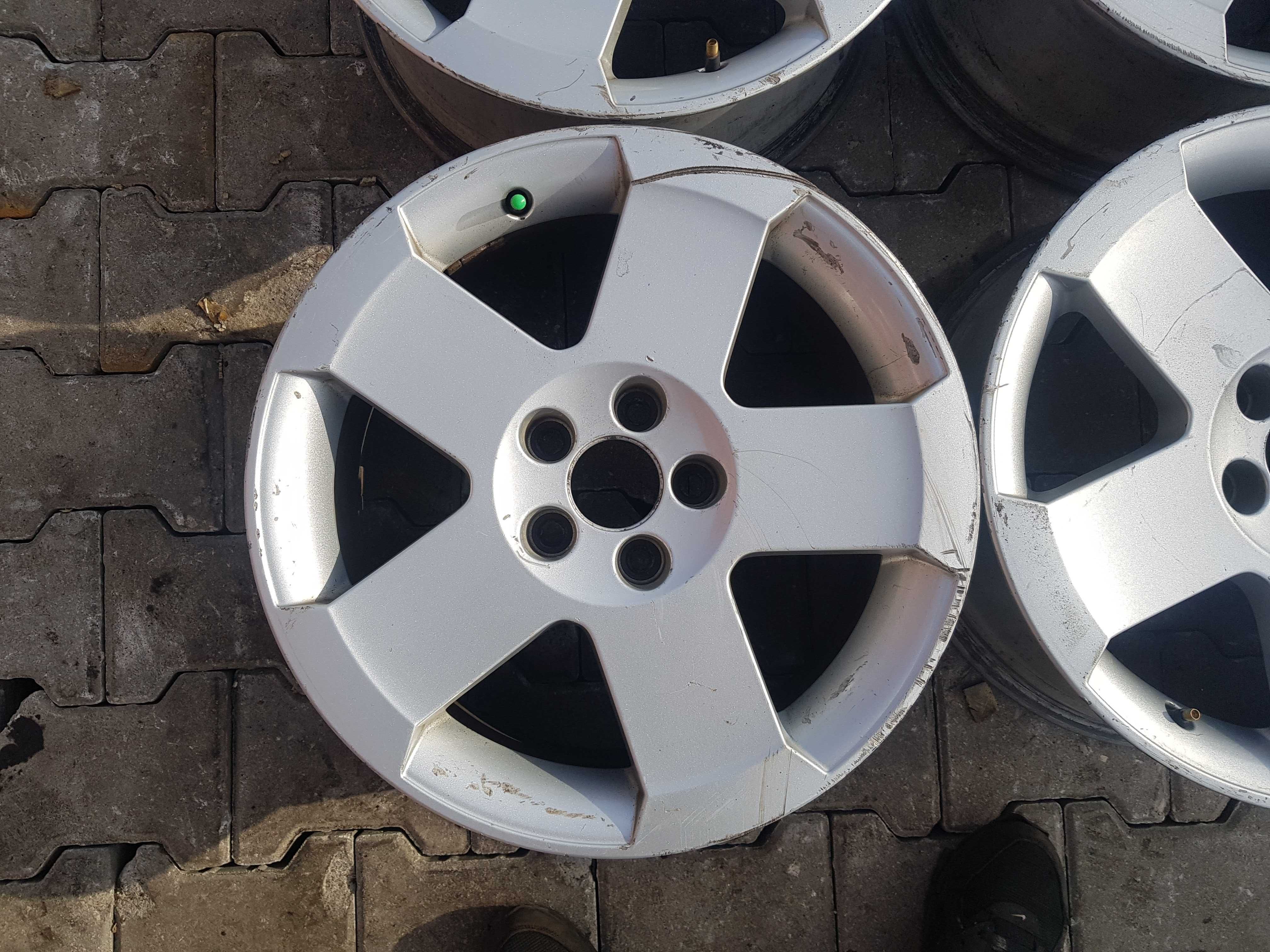 Felgi Aluminiowe Alu Alufelgi 5x110 17 7.5J ET 39 Opel