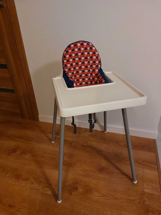 Krzesełko Antilop Ikea z pasami i poduszką