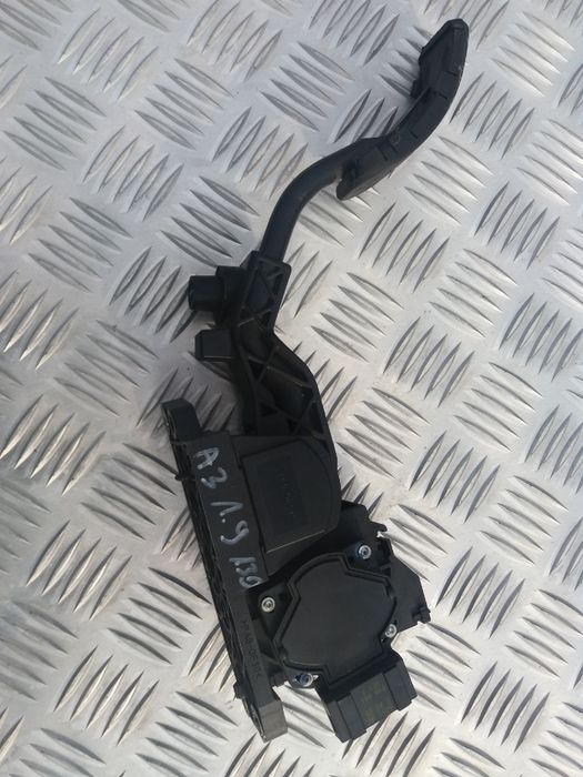 Audi a3 8l lift,VW golf IV 1.9TDI 130km,potecjometr gazu