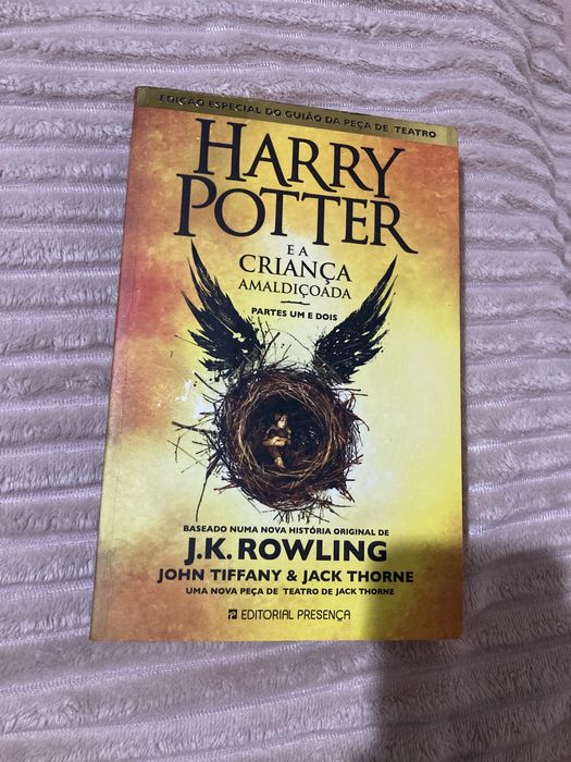 Harry Potter e a crianca amaldicoada