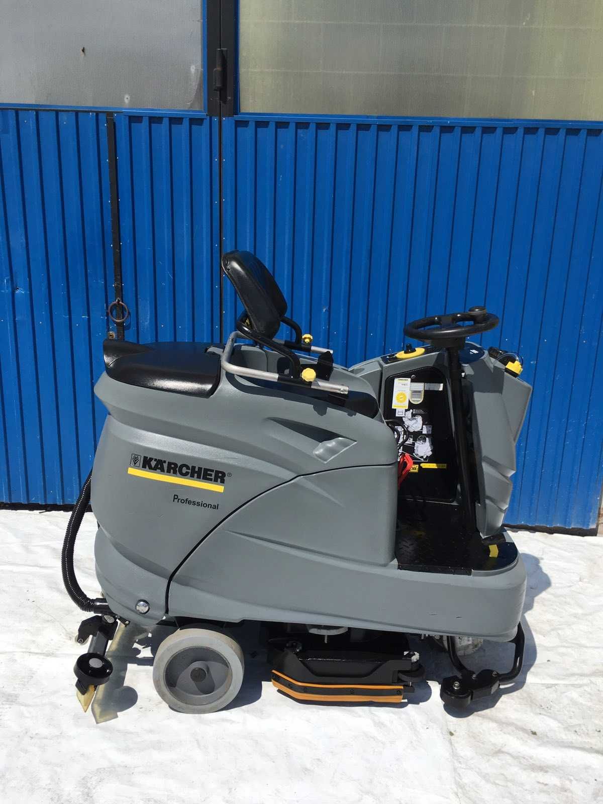 Karchercer B140 bd br поломоечная маши6а керхер підлогомийна