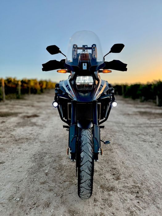 Suzuki DL  V-STROM 1050