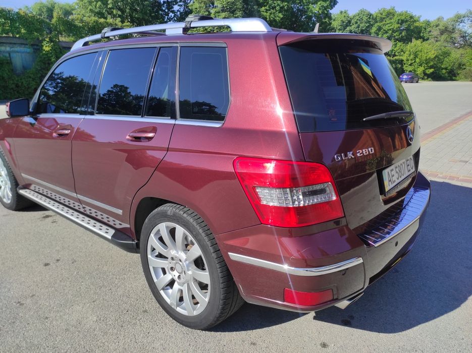 Мерседес GLK 280 4 МАТІК ОФІЦИАЛ.
