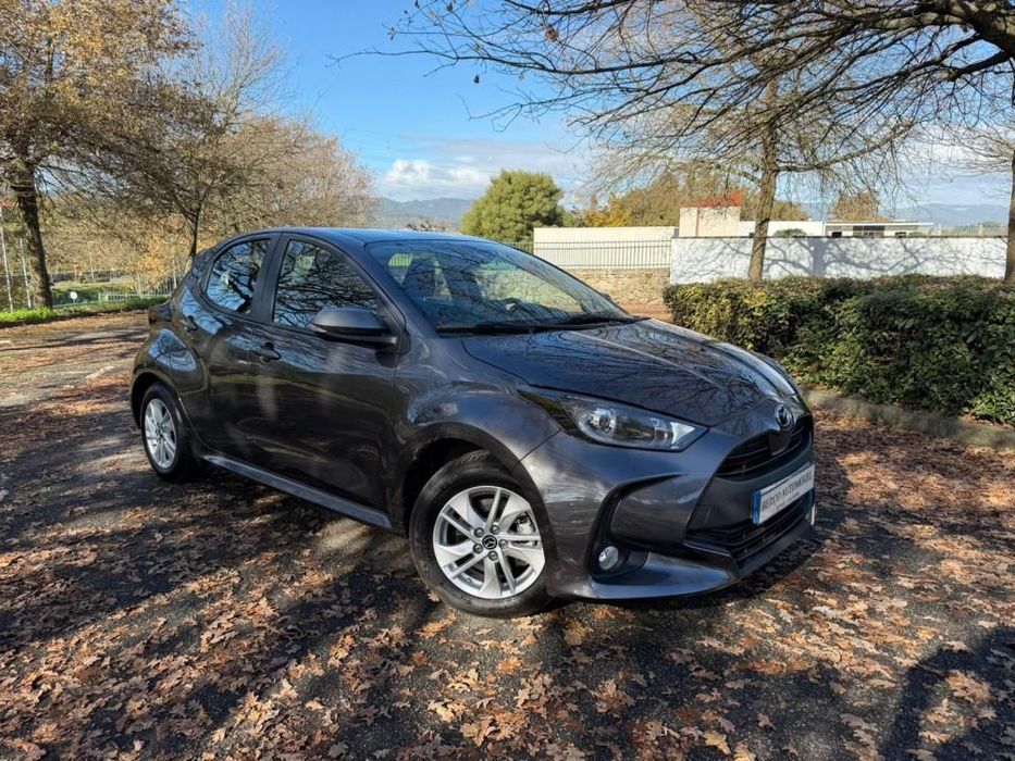 Mazda 2.0 1.5 L Hybrid VVT-i Agile