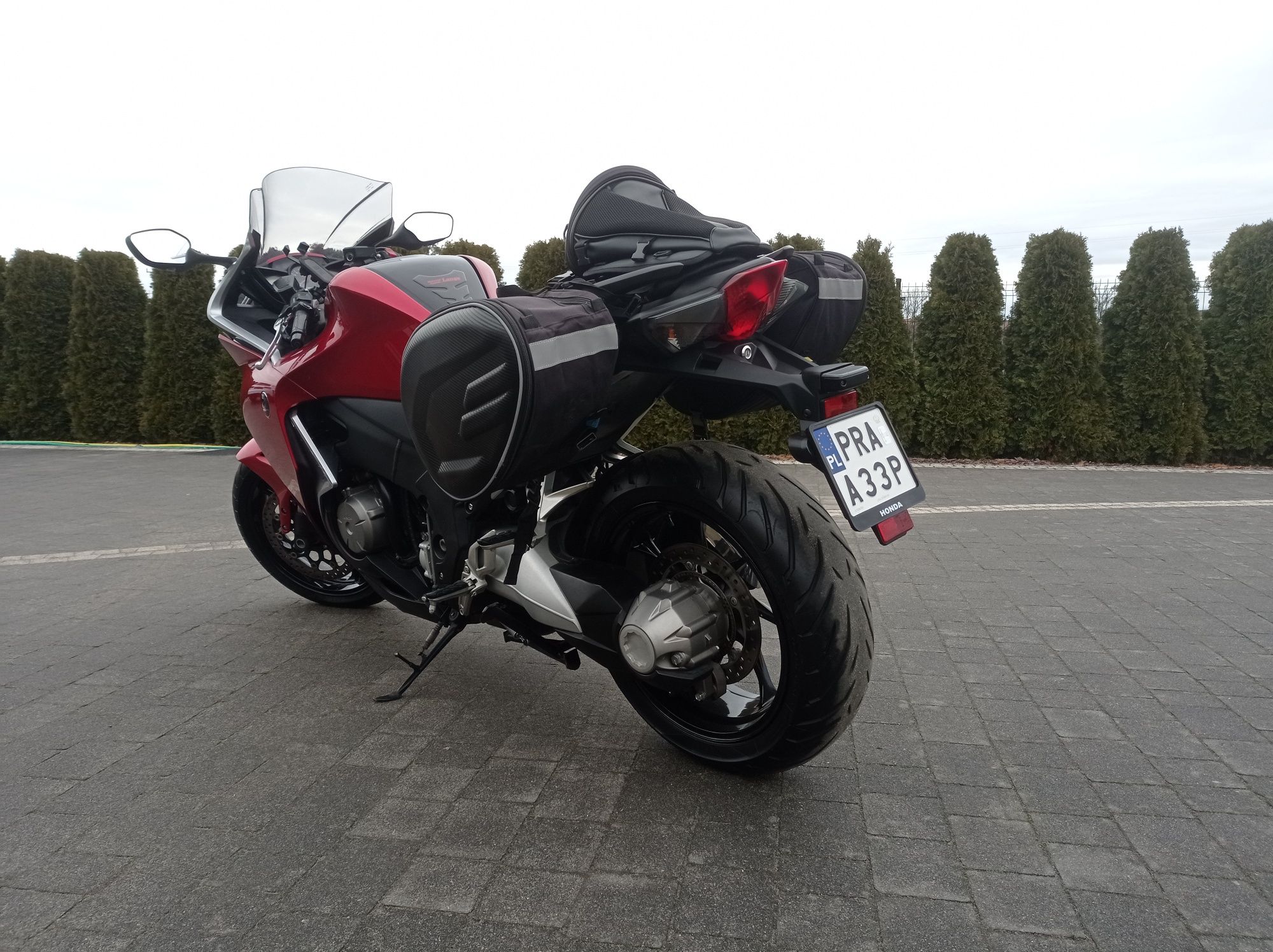 Honda VFR 1200F 17 tys km. Serwis