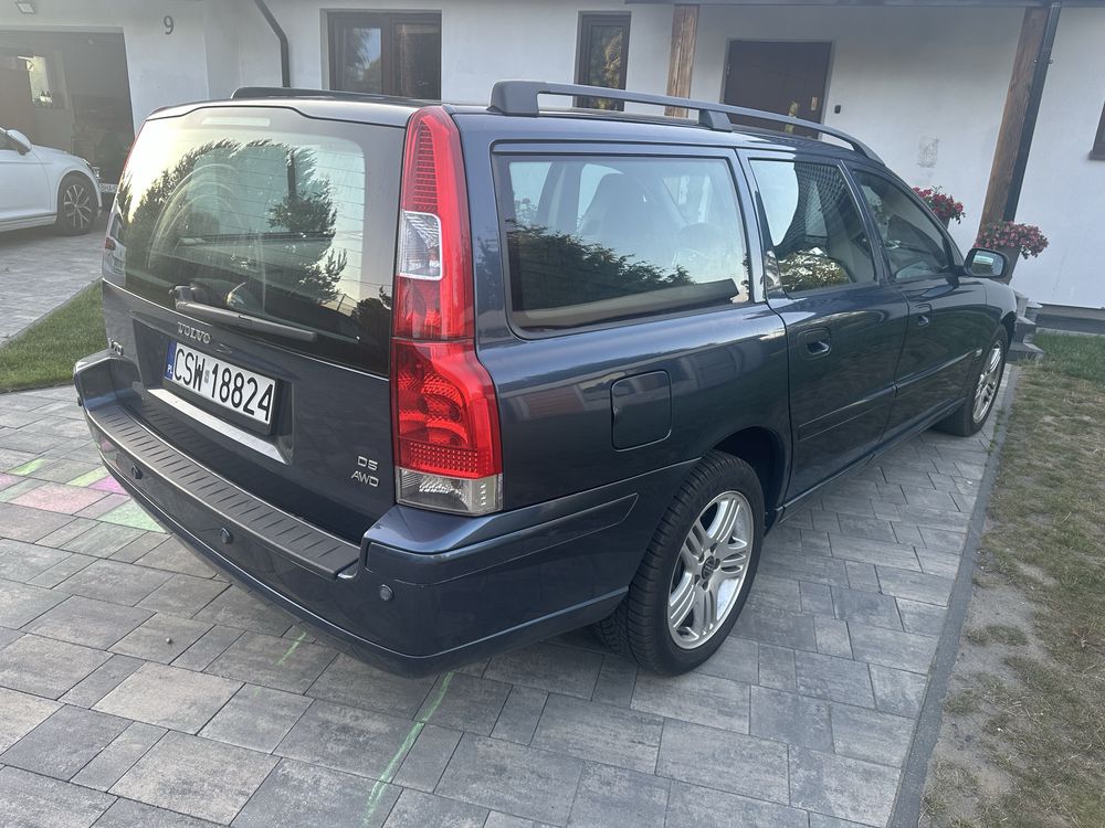 Volvo V70 2.4 d5 automat AWD
