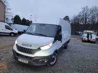 Iveco 35s18  Iveco 35s18 MAXI , motor 3,0 l Automat 213 000 km, 6-7 osób BRYGADÓWKA