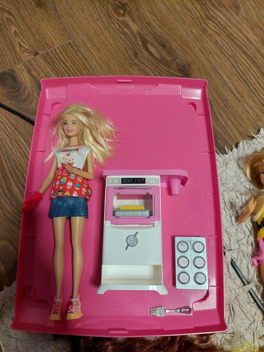 Zestaw Barbie z kuchenką