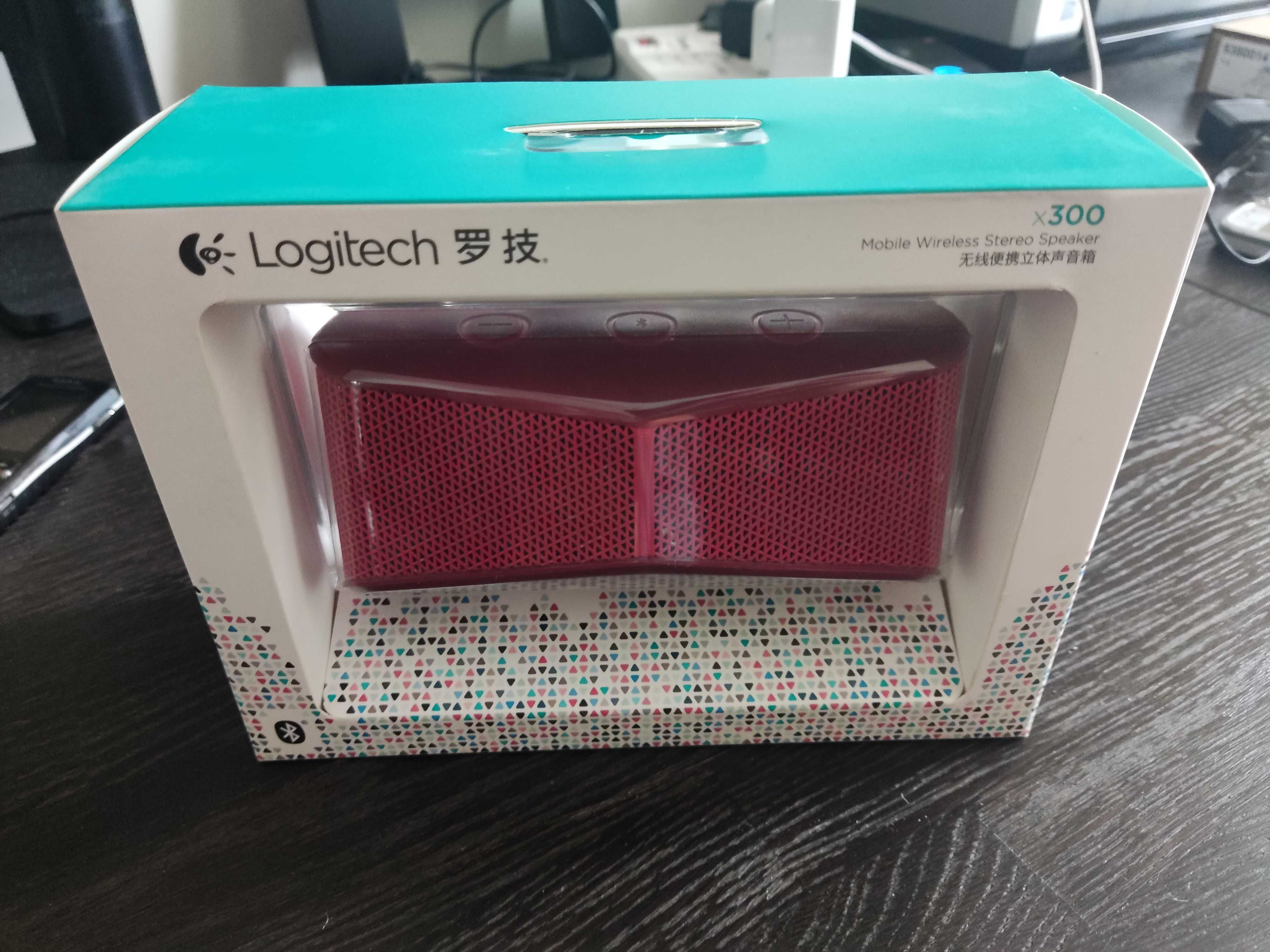 Портативна колонка Logitech X300 робоча