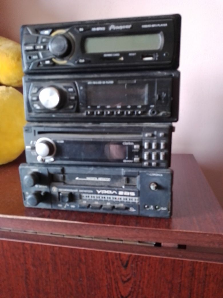 Авто- радіо ціна 100-450