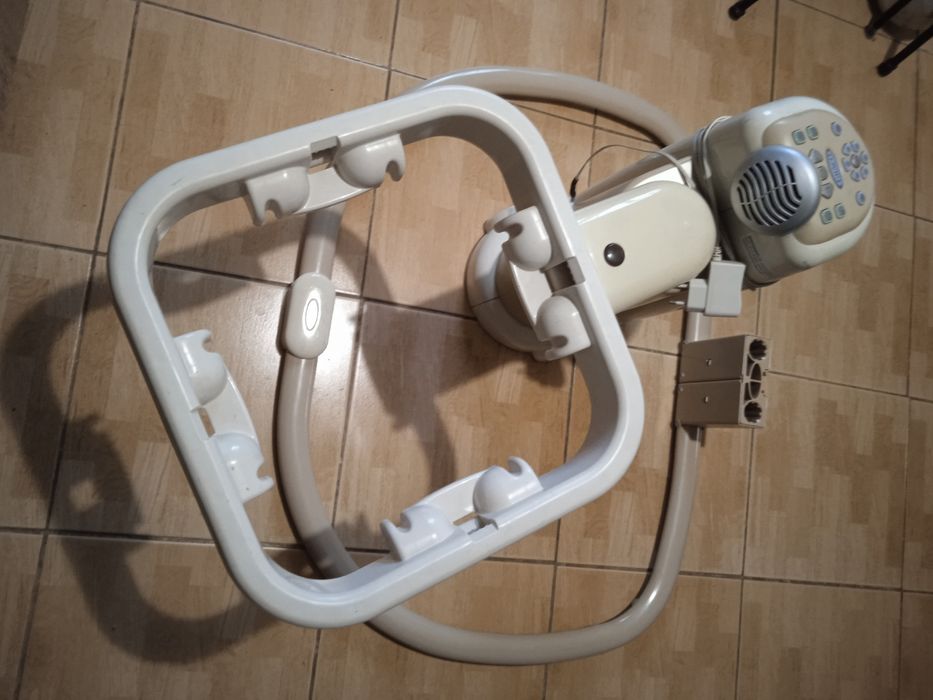 Продається гойдалка для немовлят Graco Sweetpeace