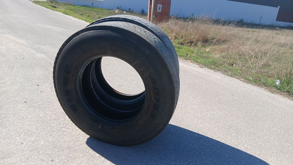 2 pneus tracção 315/80 R22.5 camiao, pesados