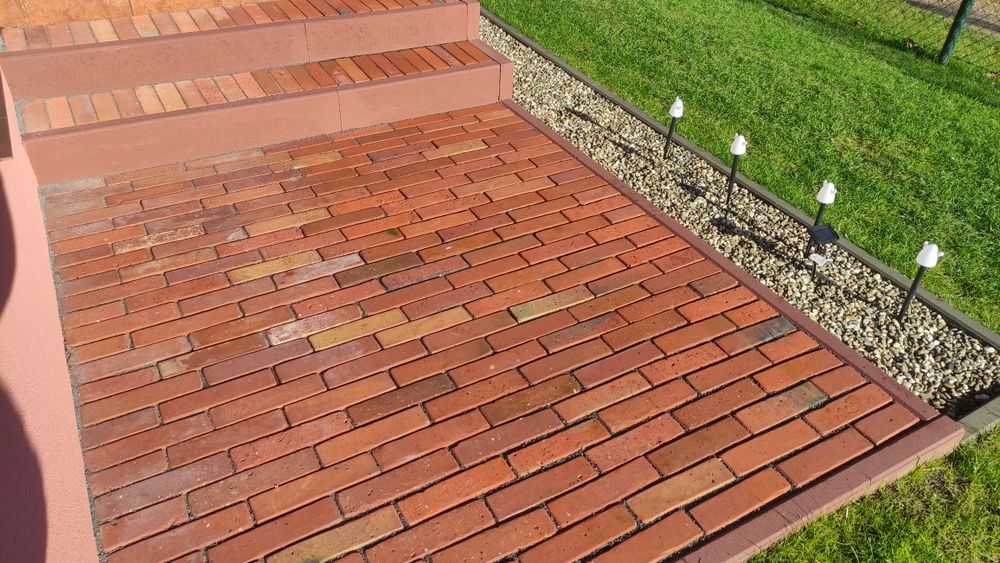 Cegła rozbiórkowa cięta, bruk klinkierowy