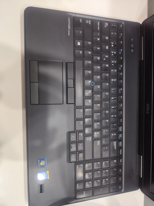 Dell E5540 i7 16GB SSD 512 GB NVIDIA GeForce GT 720M 2GB Graphics