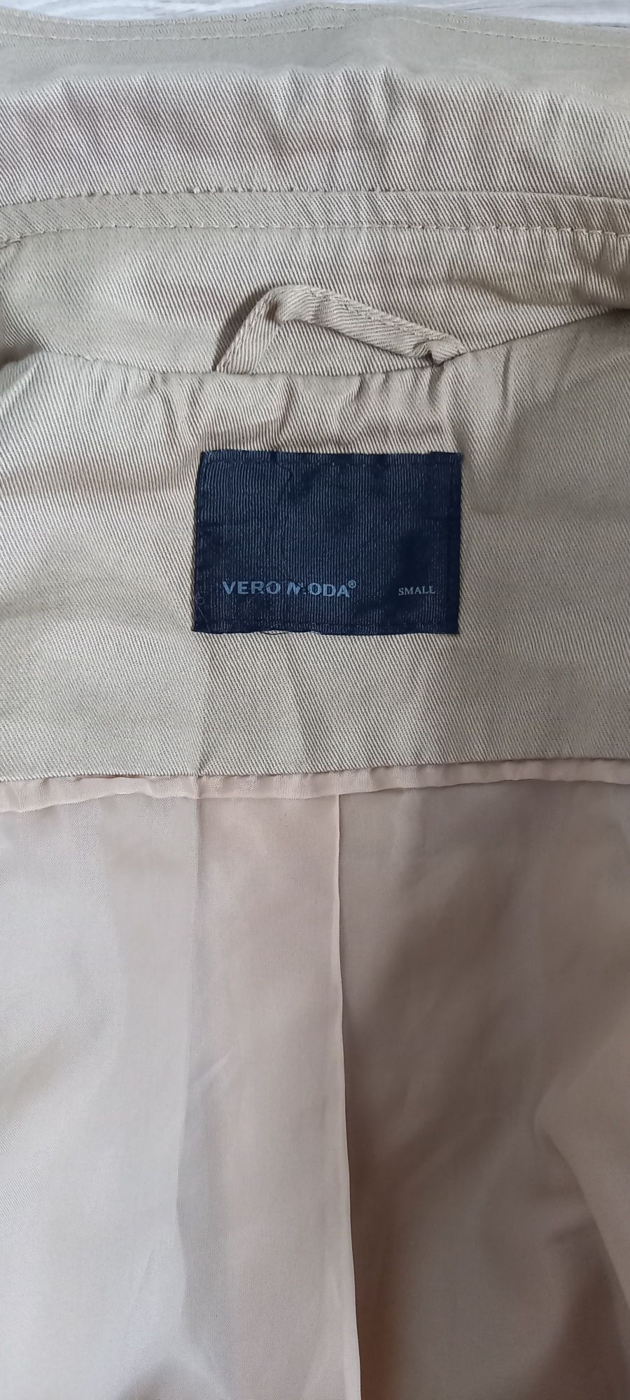 Vero Moda trencz beżowy piaskowy camel bawełna S płaszcz