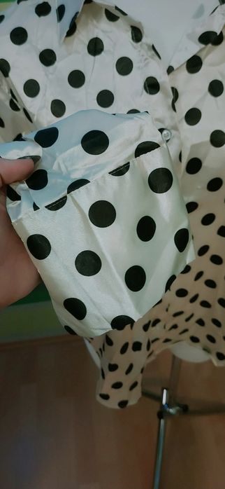 Szampańskim koszula w czarne kropki 4XL