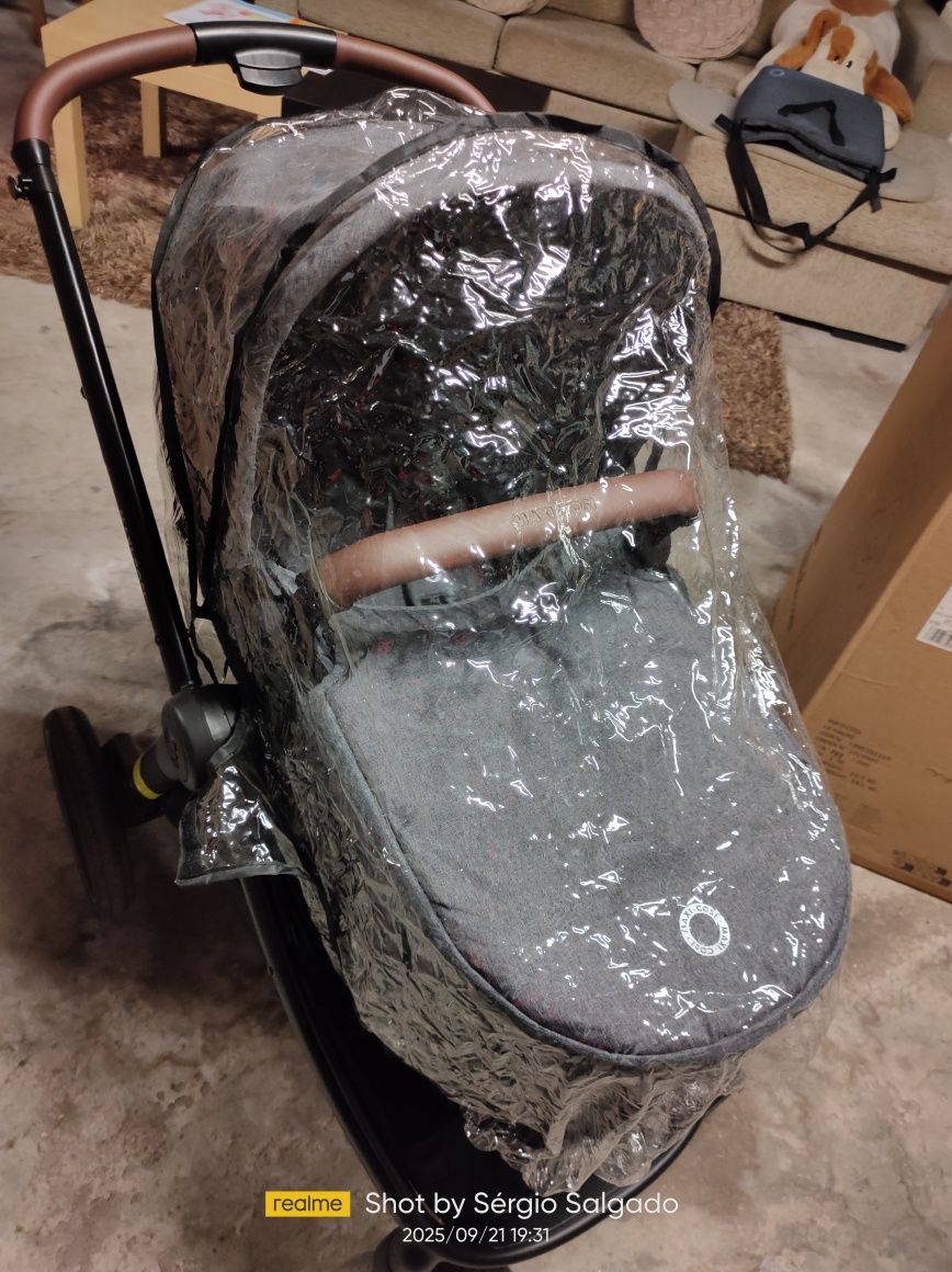 Carrinho bebé 3 em 1 Maxi Cosi