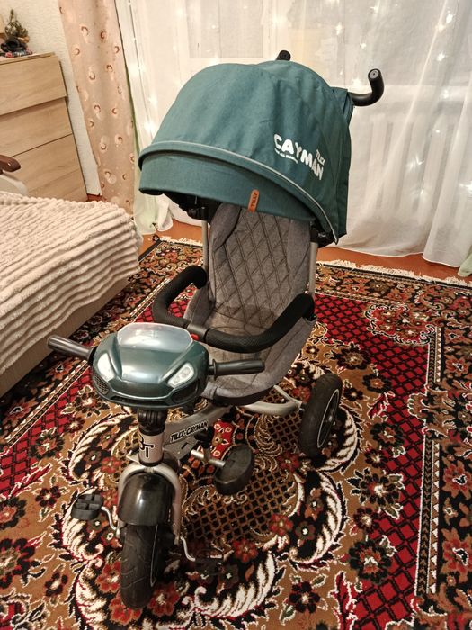 Трехколесный велосипед с родительской ручкой