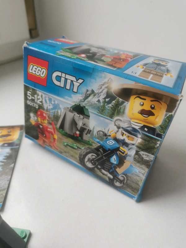 LEGO City 60170 - Pościg Za Terenówką