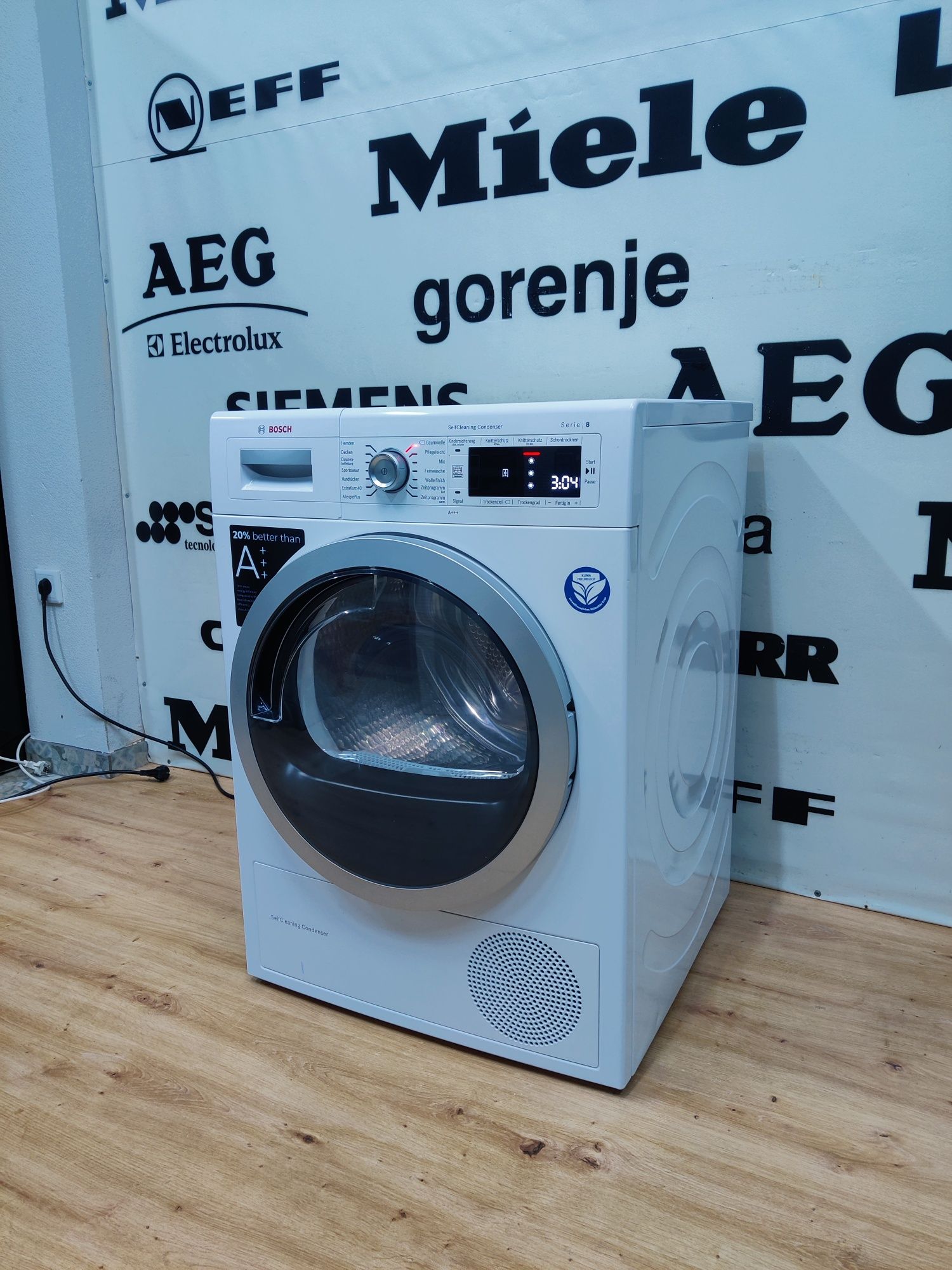 Сушильна машина BOSCH™ Serie8. Self Cleaning Condenser. Германия.
