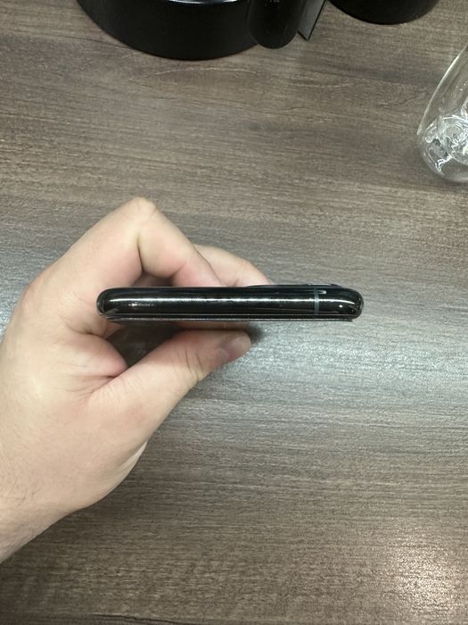 б/у iPhone 11 Pro 64GB (Midnight Green) 250$