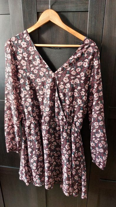 Zestaw sukienek damskich