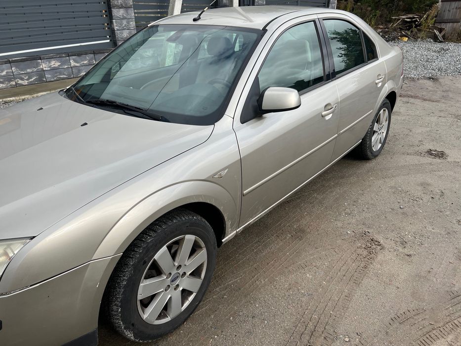 Продам Ford Mondeo 3 1.8 бензин