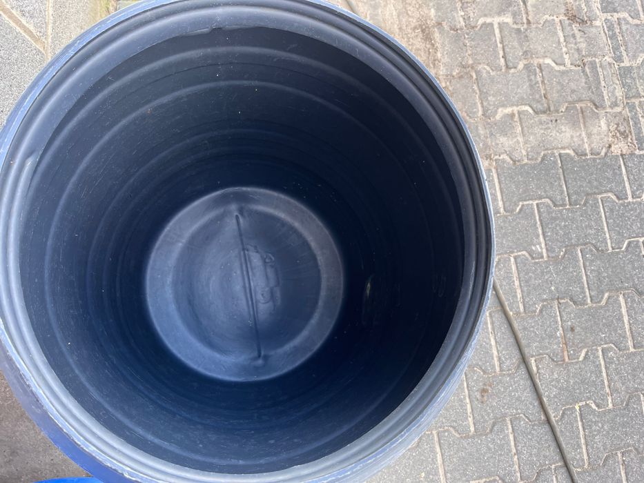 beczki po ogórkach 180 i 220l