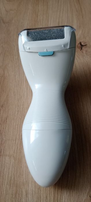 Nowa elektryczna tarka do nóg AVON