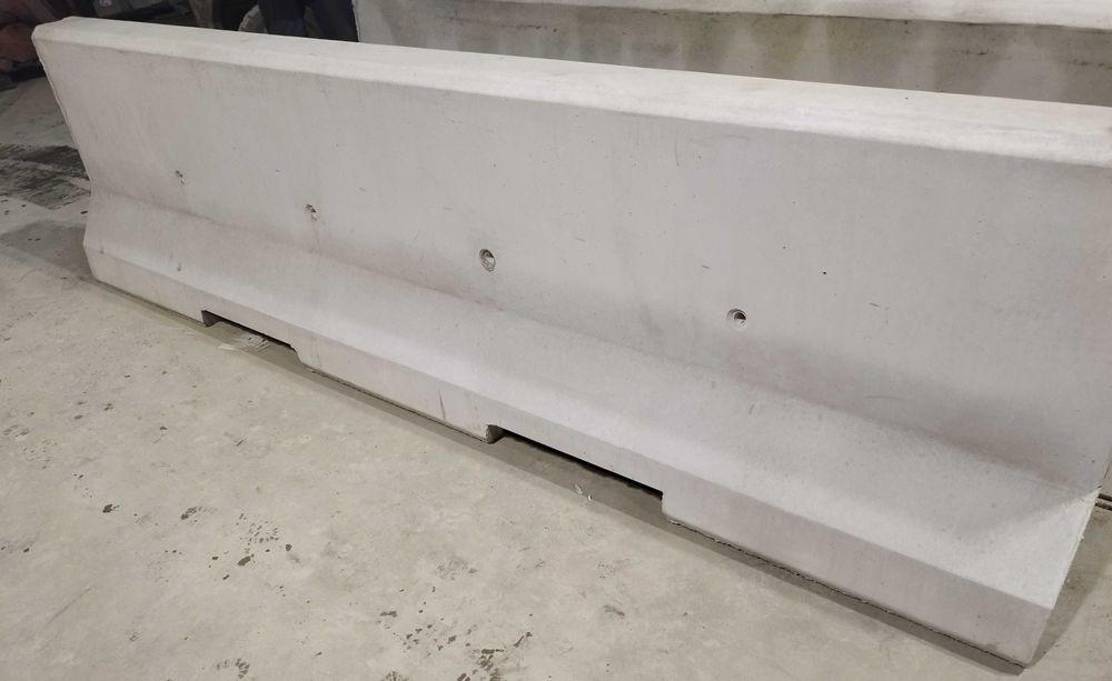 Bariery betonowe dwustronne 3m