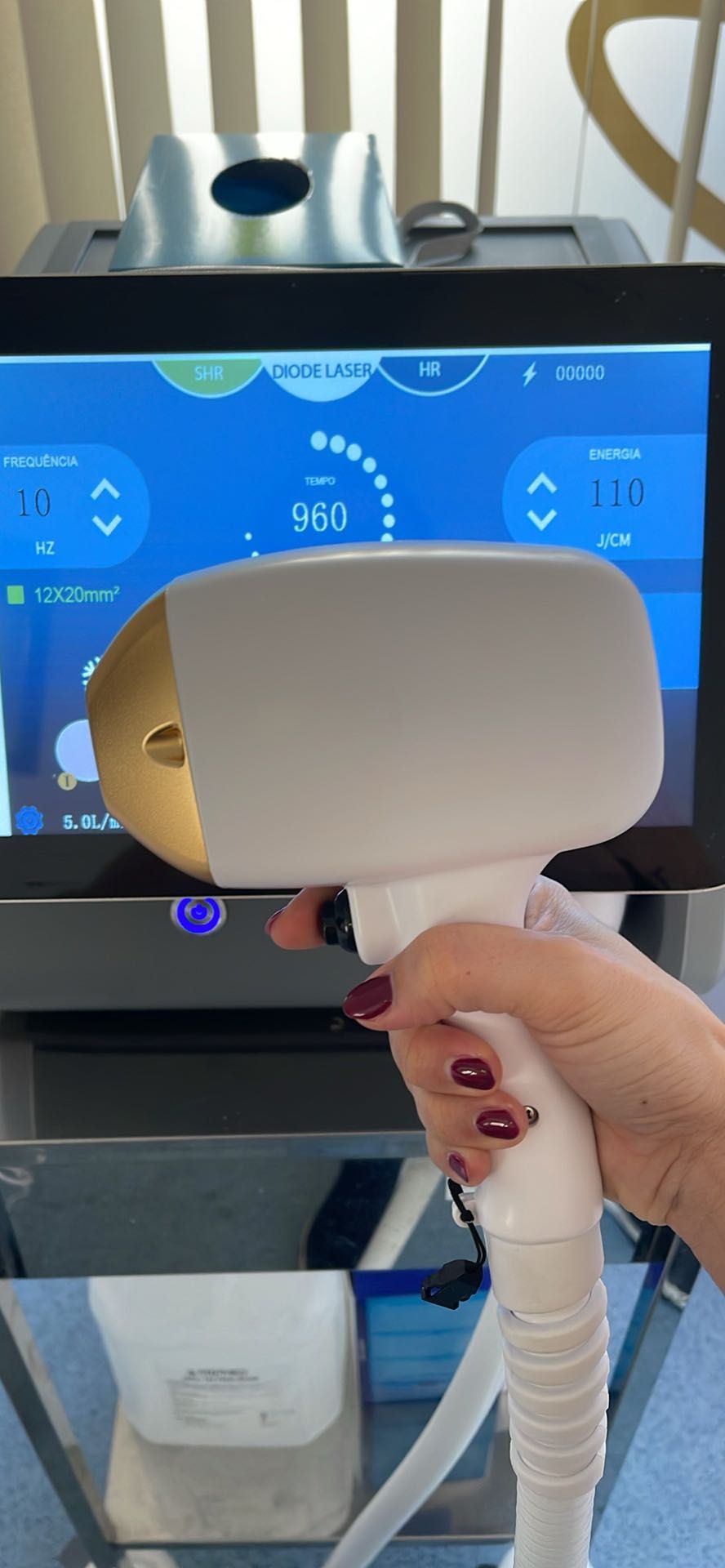 Máquina laser Tripla Onda
