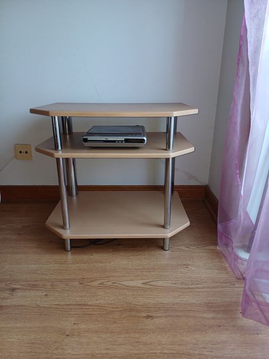 Mesa de apoio para TV