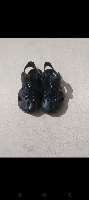 Sandalias unisexo tanto da para menino como para menina