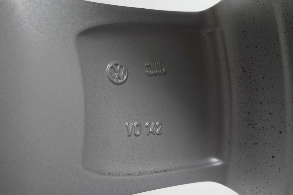 Alufelgi 16" 5x112 Vw Golf Eos Passat Audi Seat Skoda Srebrne 909